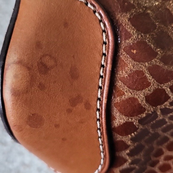 EUC Dooney & Bourke Brown Snakeskin Style Shoulder Bag handbag purse - Picture 15 of 15